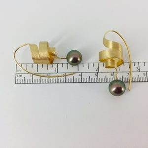 LaRaia - 14k gold / Tahitian pearl earrings - Custom order